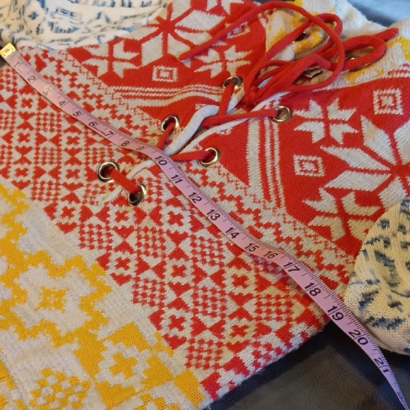 BDG Rian Lace-Up Sweater In Multi-red Color - Picture 10 of 11